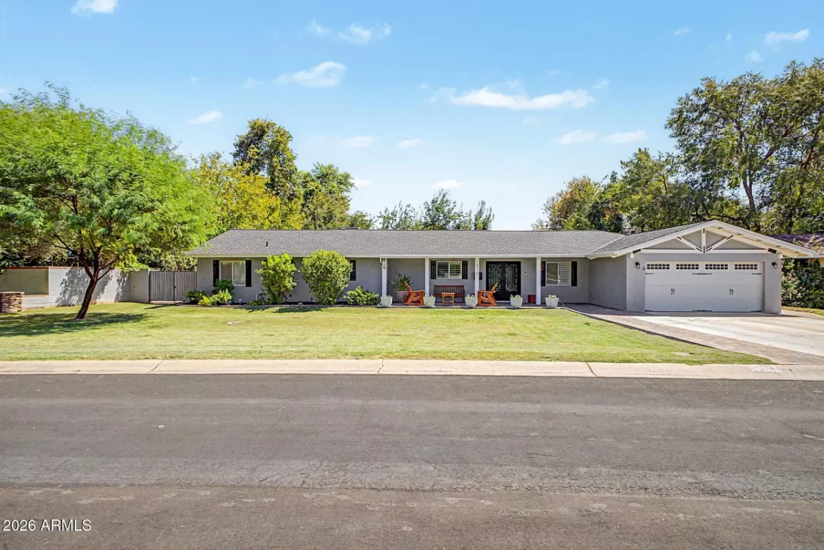 5BR House for Sale in Phoenix, AZ