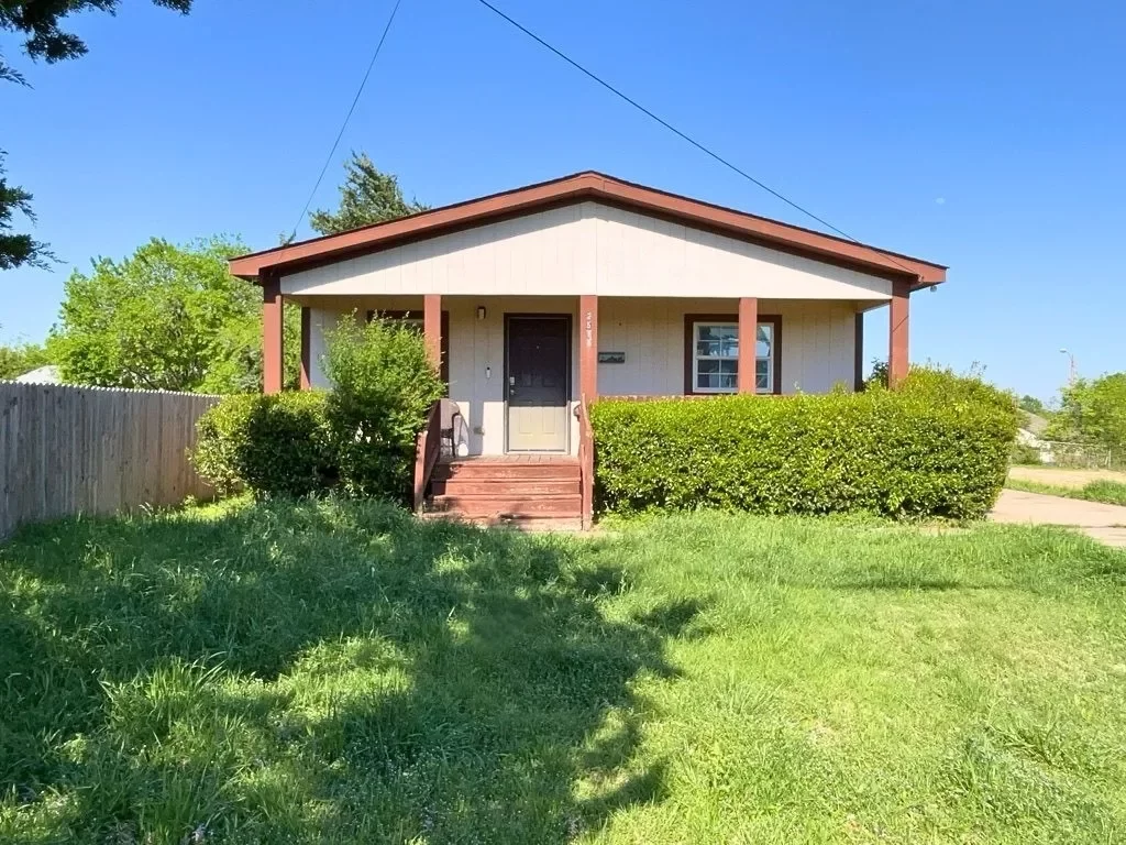 3BR House for Sale in Dallas, TX