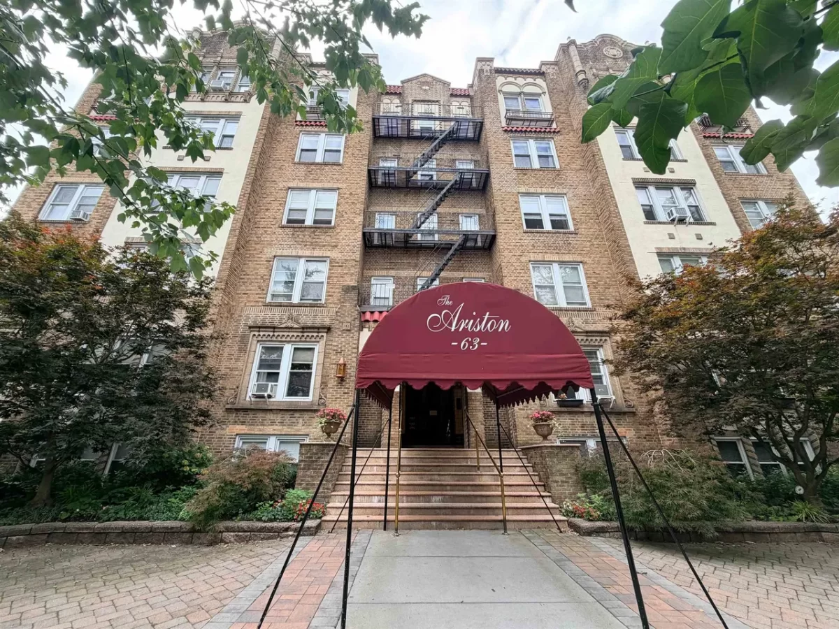 1BR Condo for Sale in Jersey City, NJ