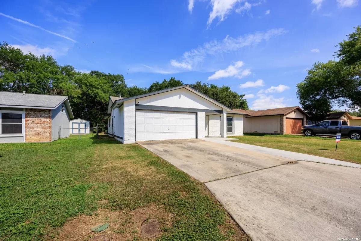 3BR House for Sale in San Antonio, TX
