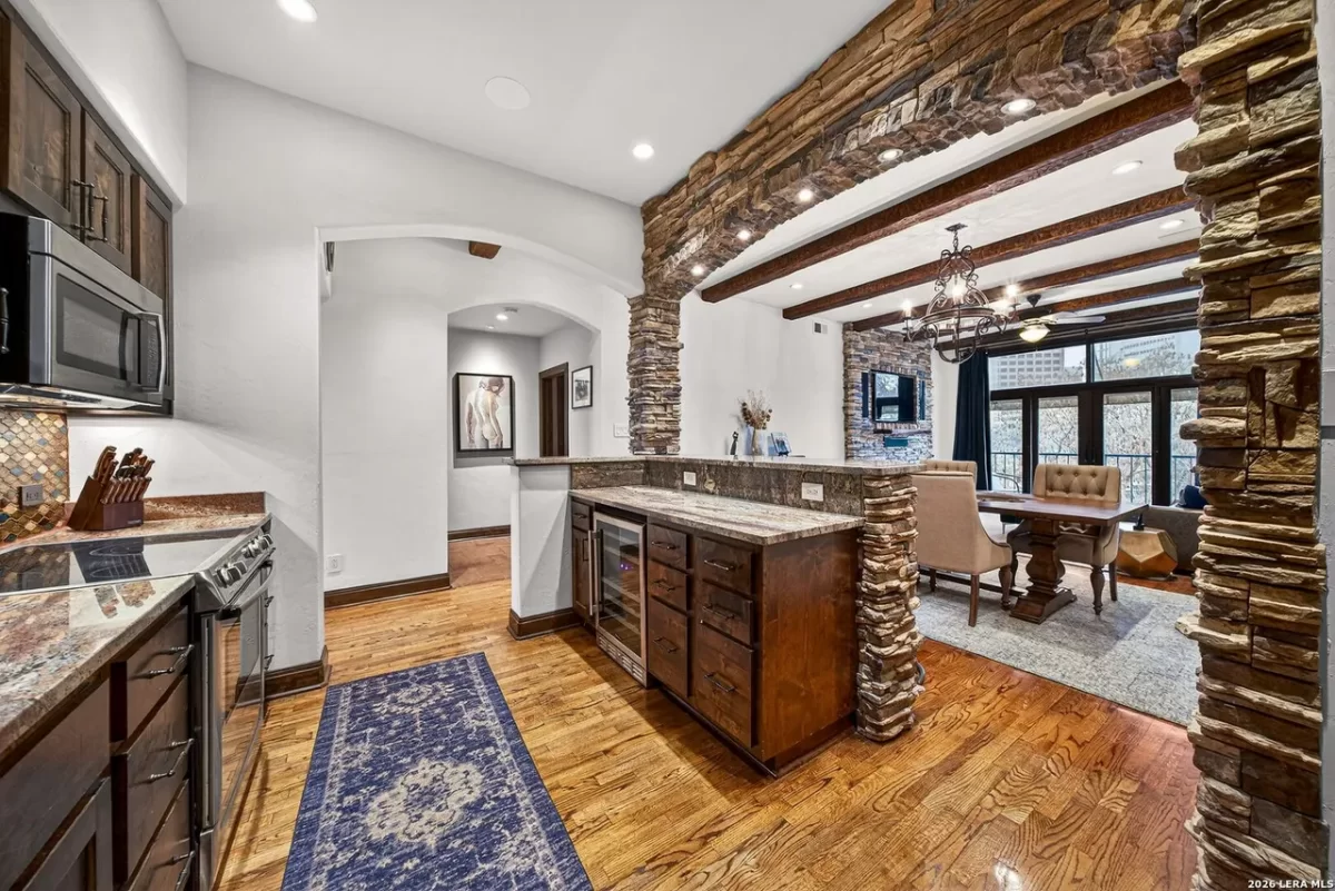 2BR Condo for Sale in San Antonio, TX
