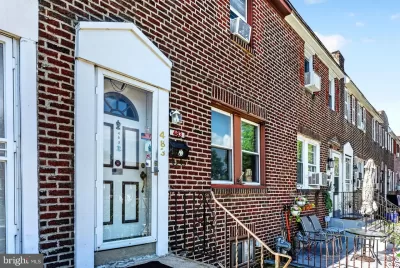 2BR Townhouse for Sale in Camden, NJ