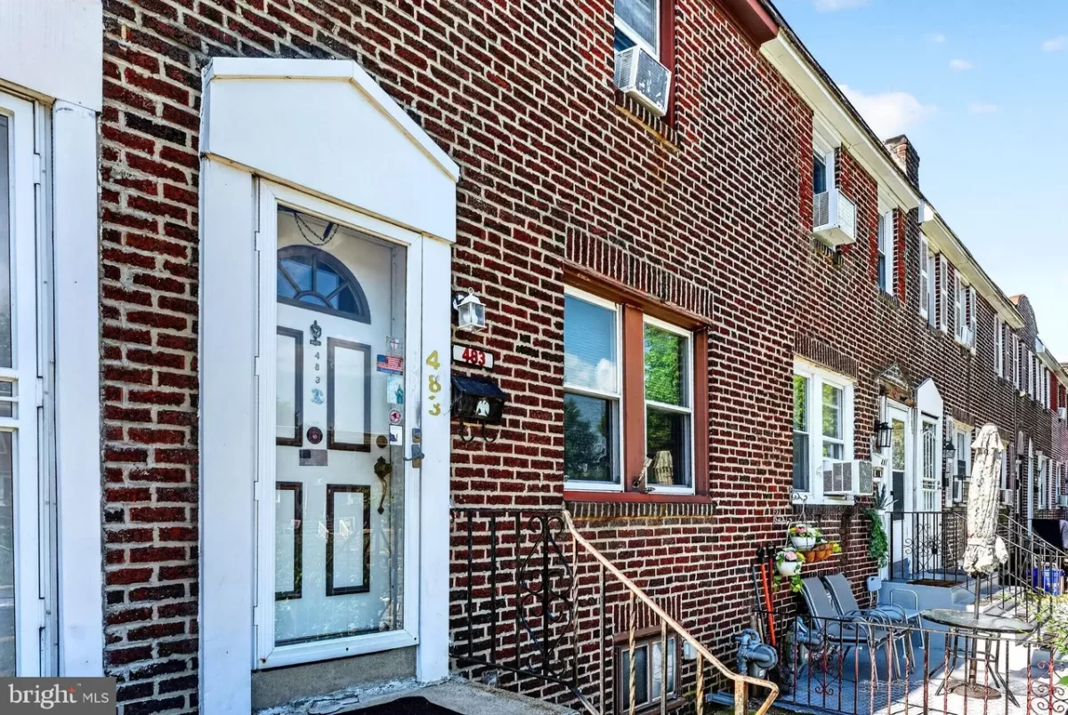 2BR Townhouse for Sale in Camden, NJ