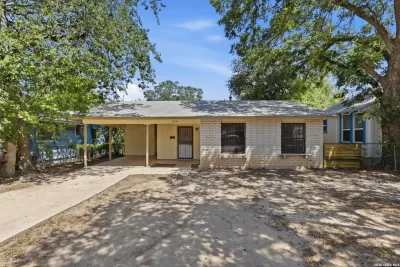 3BR House for Sale in San Antonio, TX