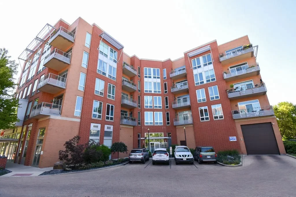 1BR Condo for Sale in Chicago, IL