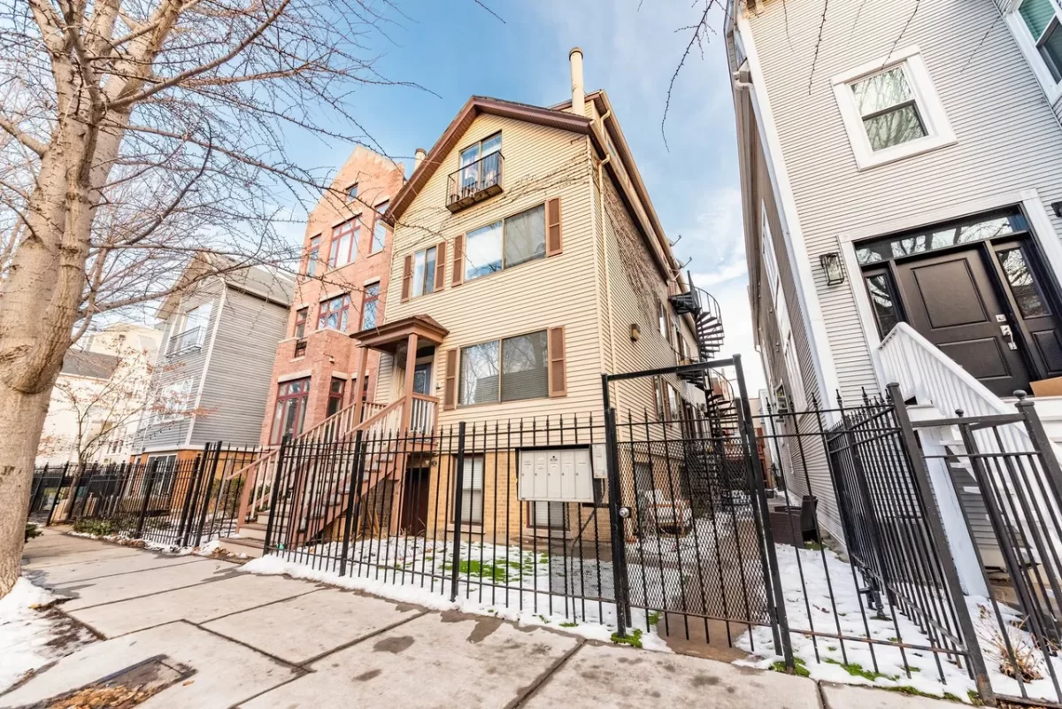 3BR House for Rent in Chicago, IL