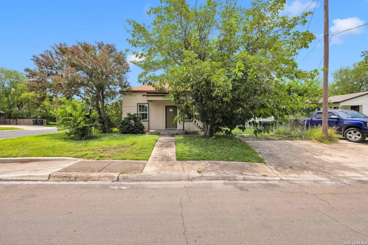3BR House for Sale in San Antonio, TX