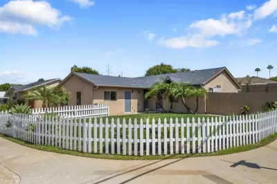 4BR House for Sale in San Diego, CA
