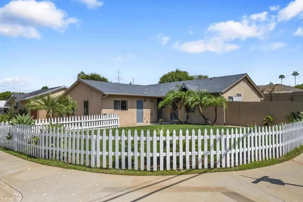 4BR House for Sale in San Diego, CA