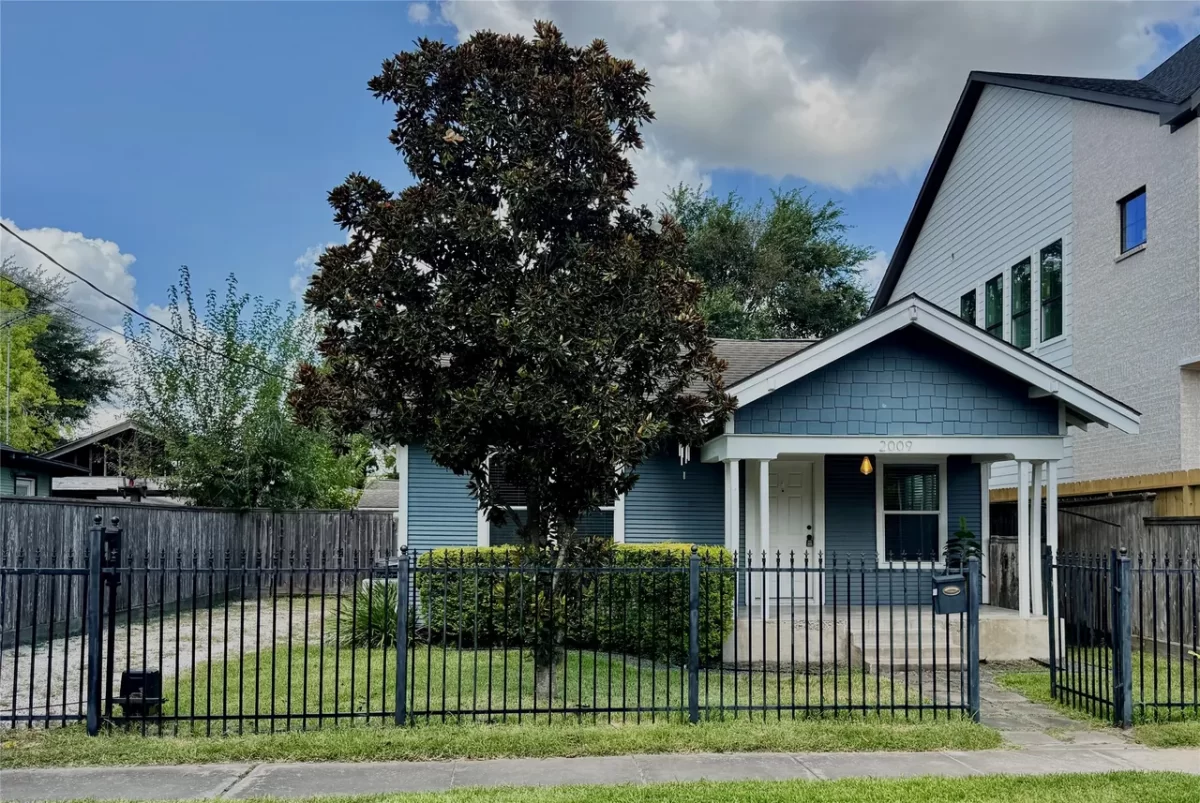 2BR House for Rent in Houston, TX