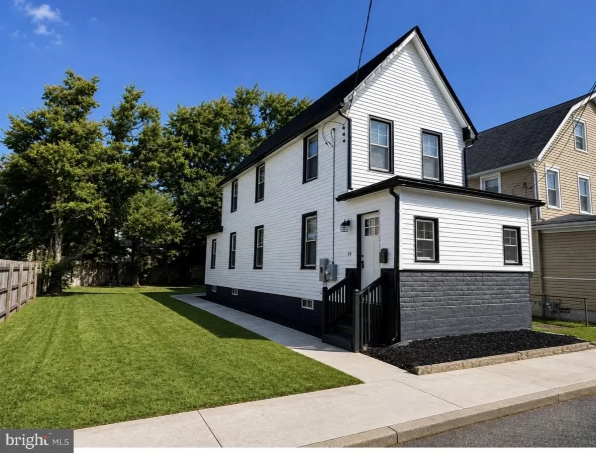2BR House for Sale in Paulsboro, NJ