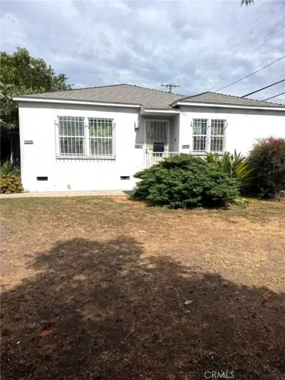 4BR Multi-Family for Sale in Los Angeles, CA