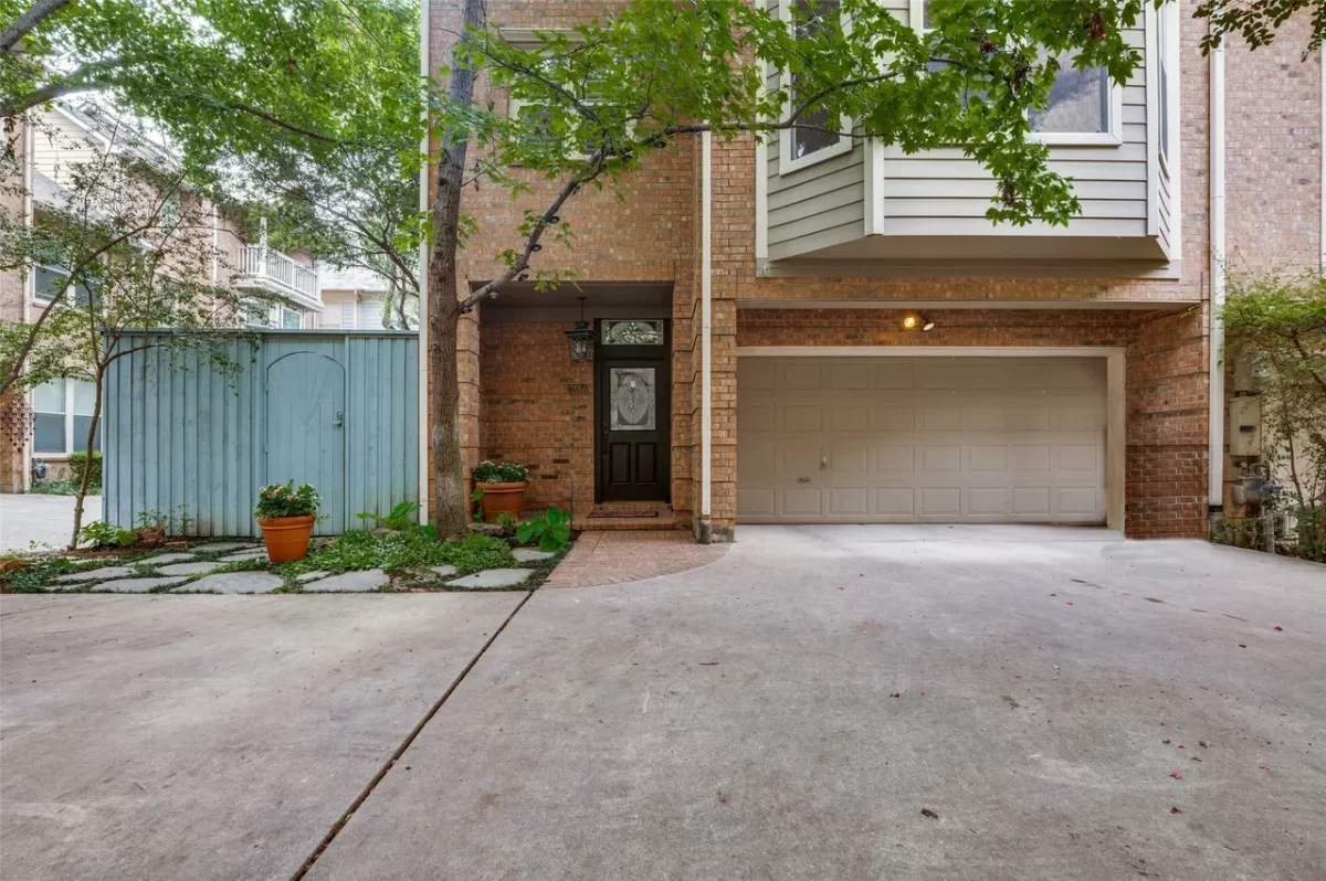 3BR House for Sale in Dallas, TX