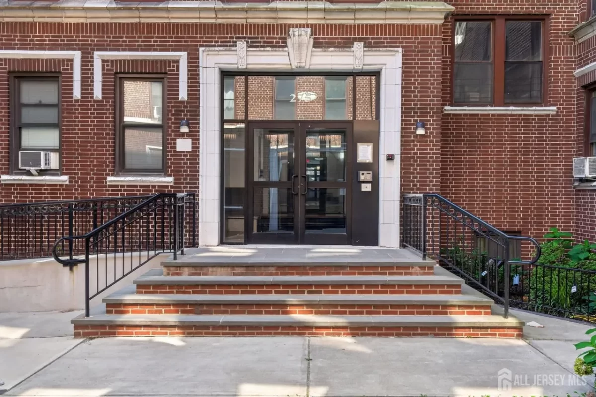 1BR Apartment for Rent in Jersey City, NJ