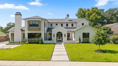 5BR House for Sale in Dallas, TX