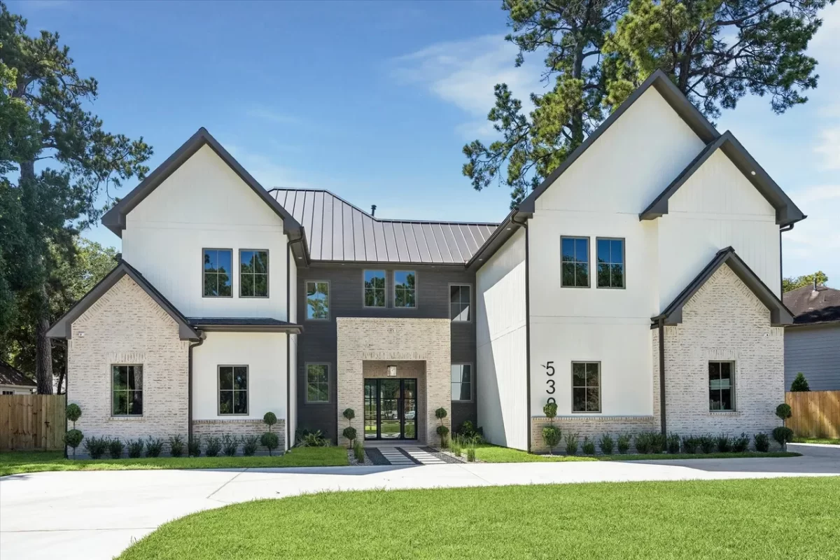 5BR House for Sale in Houston, TX