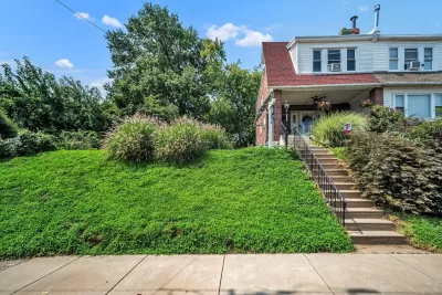 3BR Townhouse for Sale in Philadelphia, PA