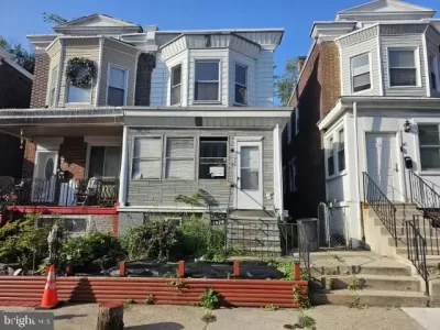 3BR Townhouse for Sale in Philadelphia, PA
