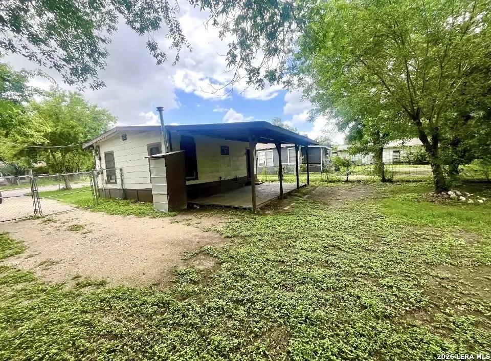 1BR House for Sale in San Antonio, TX
