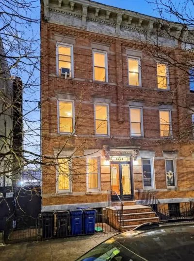 6BR House for Sale in Ridgewood, NY