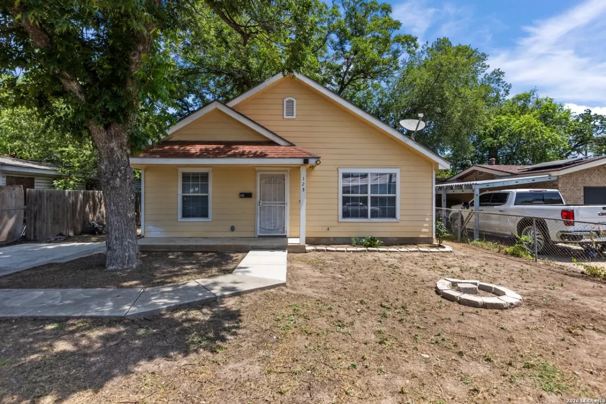3BR House for Sale in San Antonio, TX