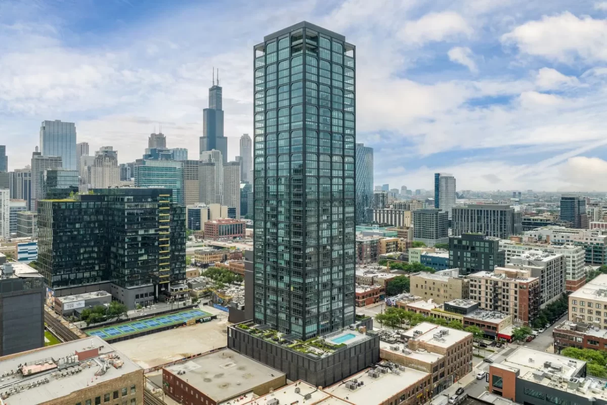 2BR Apartment for Rent in Chicago, IL
