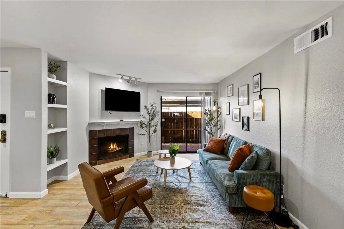 2BR Condo for Rent in Houston, TX