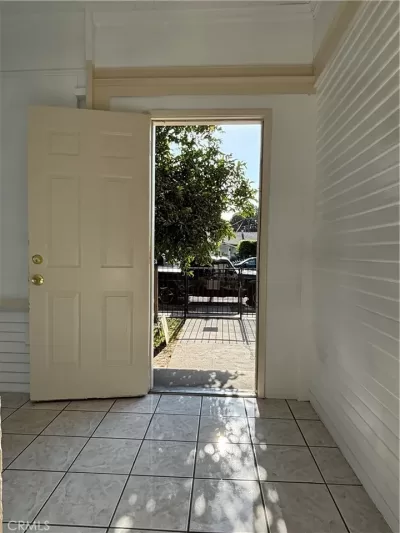 1BR House for Rent in Los Angeles, CA