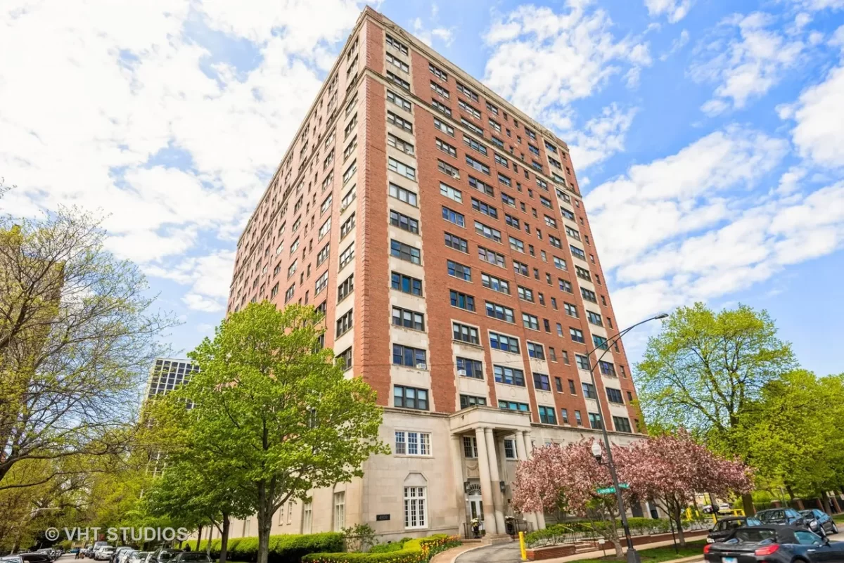 2BR Condo for Rent in Chicago, IL