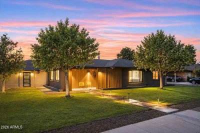 4BR House for Sale in Phoenix, AZ