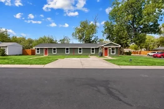3BR Duplex for Rent in Dallas, TX
