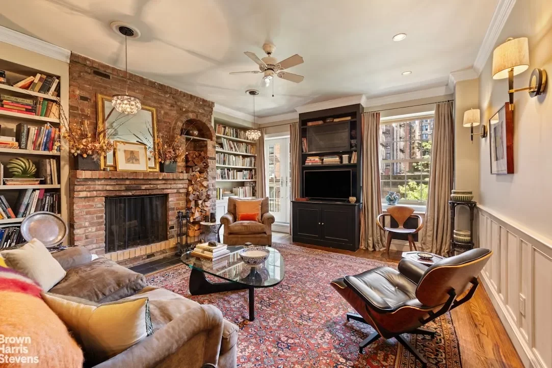 2BR Multi-Family for Sale in Manhattan, NY