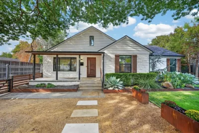4BR House for Sale in Dallas, TX