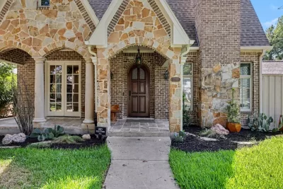 4BR House for Sale in Dallas, TX