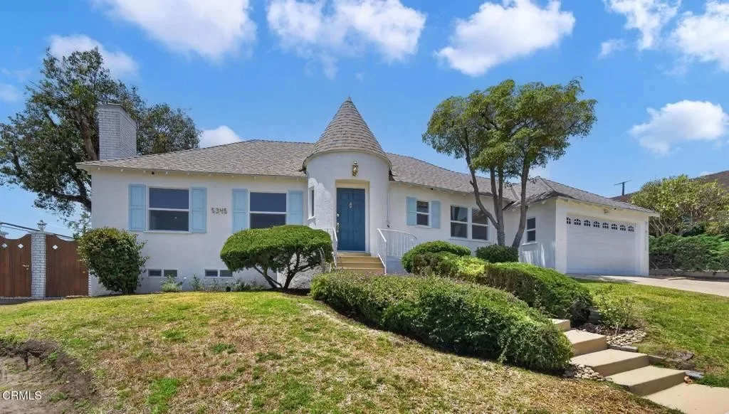 4BR House for Sale in Los Angeles, CA