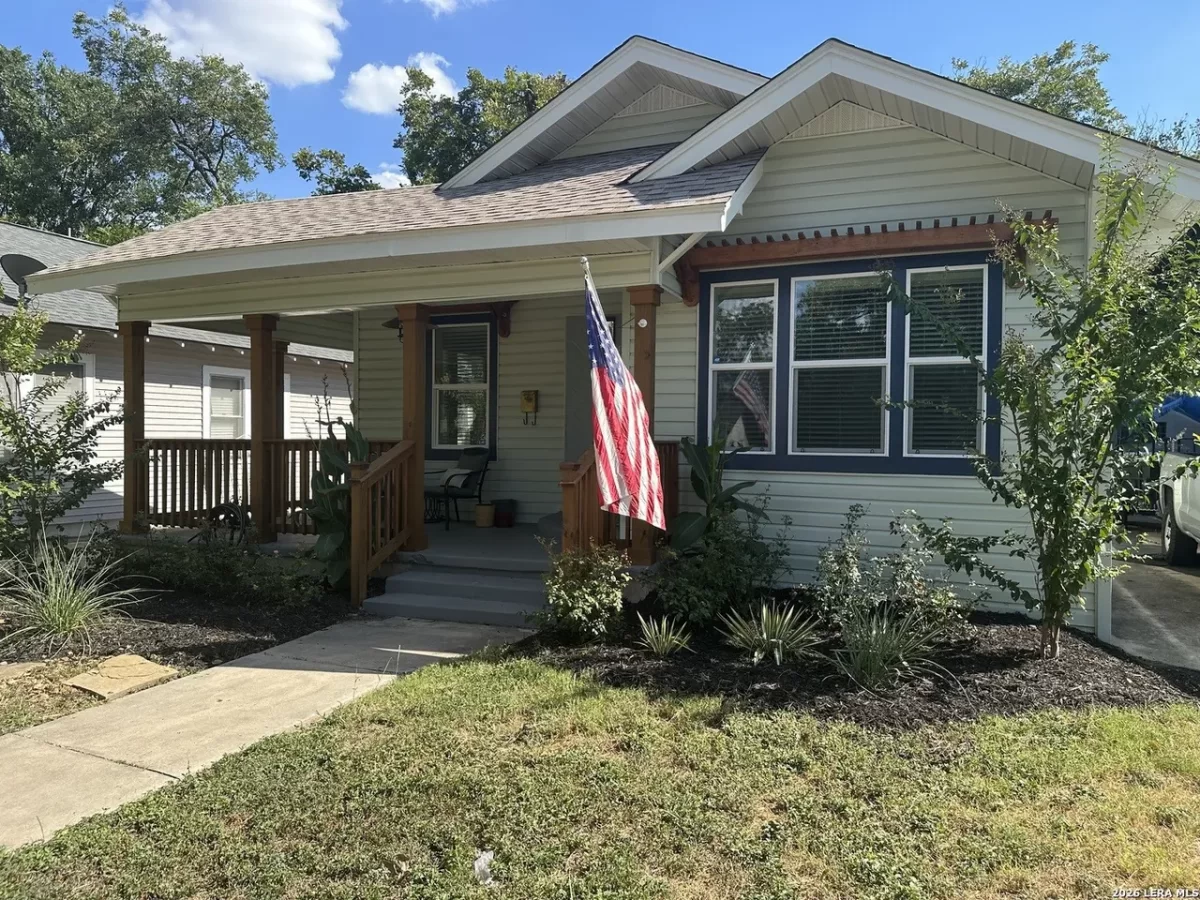 2BR House for Rent in San Antonio, TX