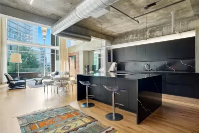 2BR Condo for Sale in Dallas, TX