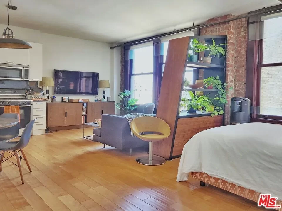 1BR Condo for Rent in Los Angeles, CA