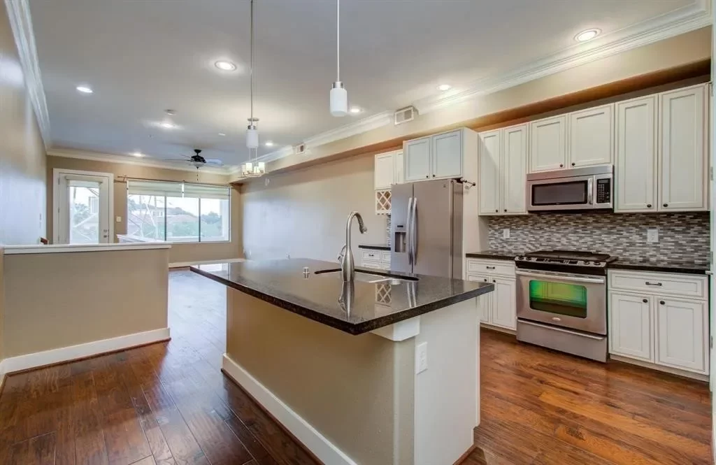 1BR Condo for Sale in Houston, TX