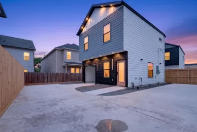 2BR Condo for Rent in Houston, TX