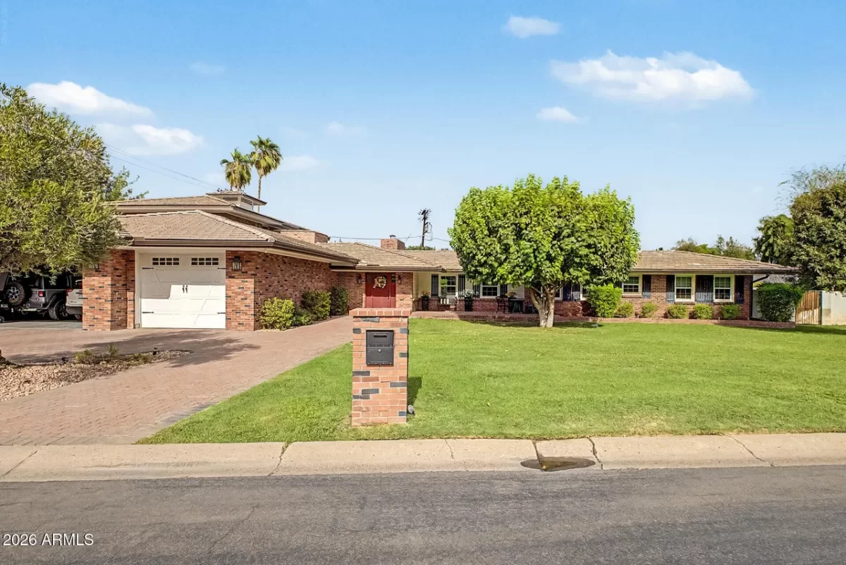 4BR House for Sale in Phoenix, AZ
