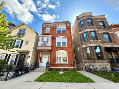 2BR House for Rent in Chicago, IL