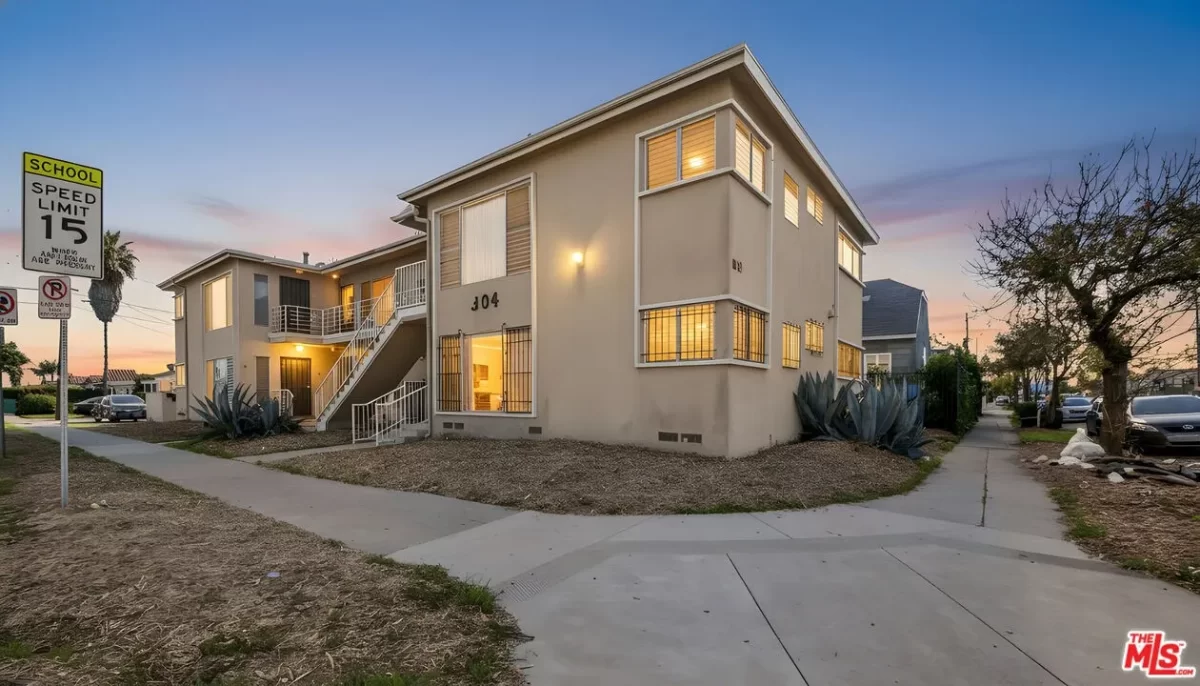 2BR Condo for Rent in Los Angeles, CA
