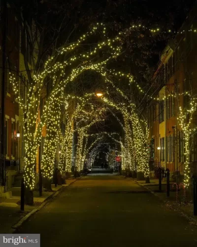 2BR Townhouse for Sale in Philadelphia, PA