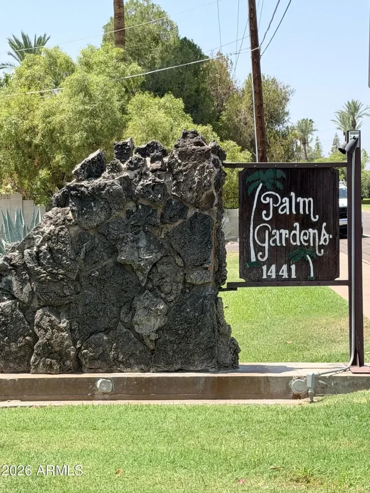 2BR Townhouse for Rent in Phoenix, AZ