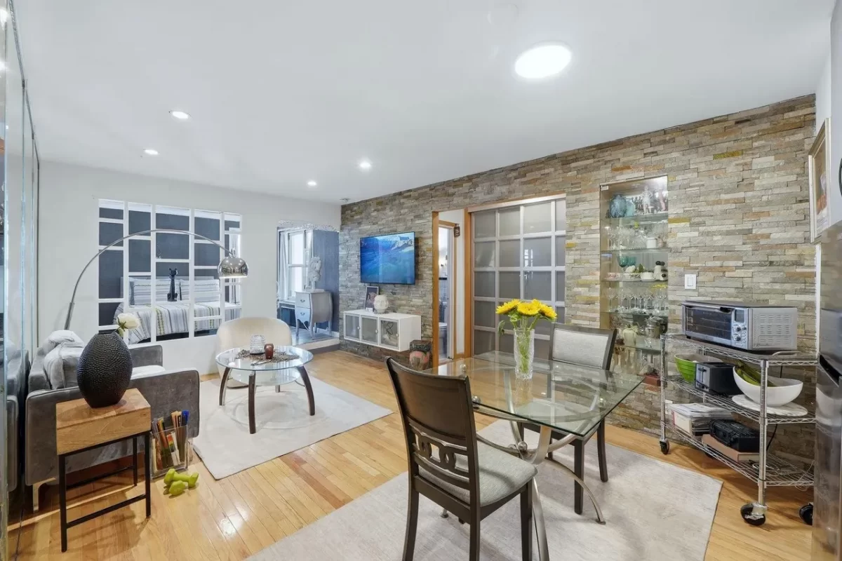 Condo for Sale in North Bergen, NJ