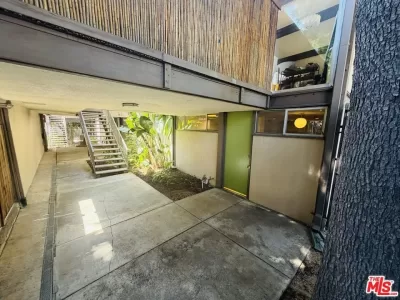 1BR Townhouse for Rent in Los Angeles, CA