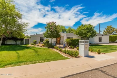 4BR House for Sale in Phoenix, AZ