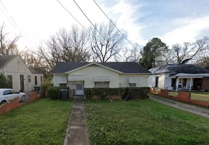 2BR House for Sale in Dallas, TX
