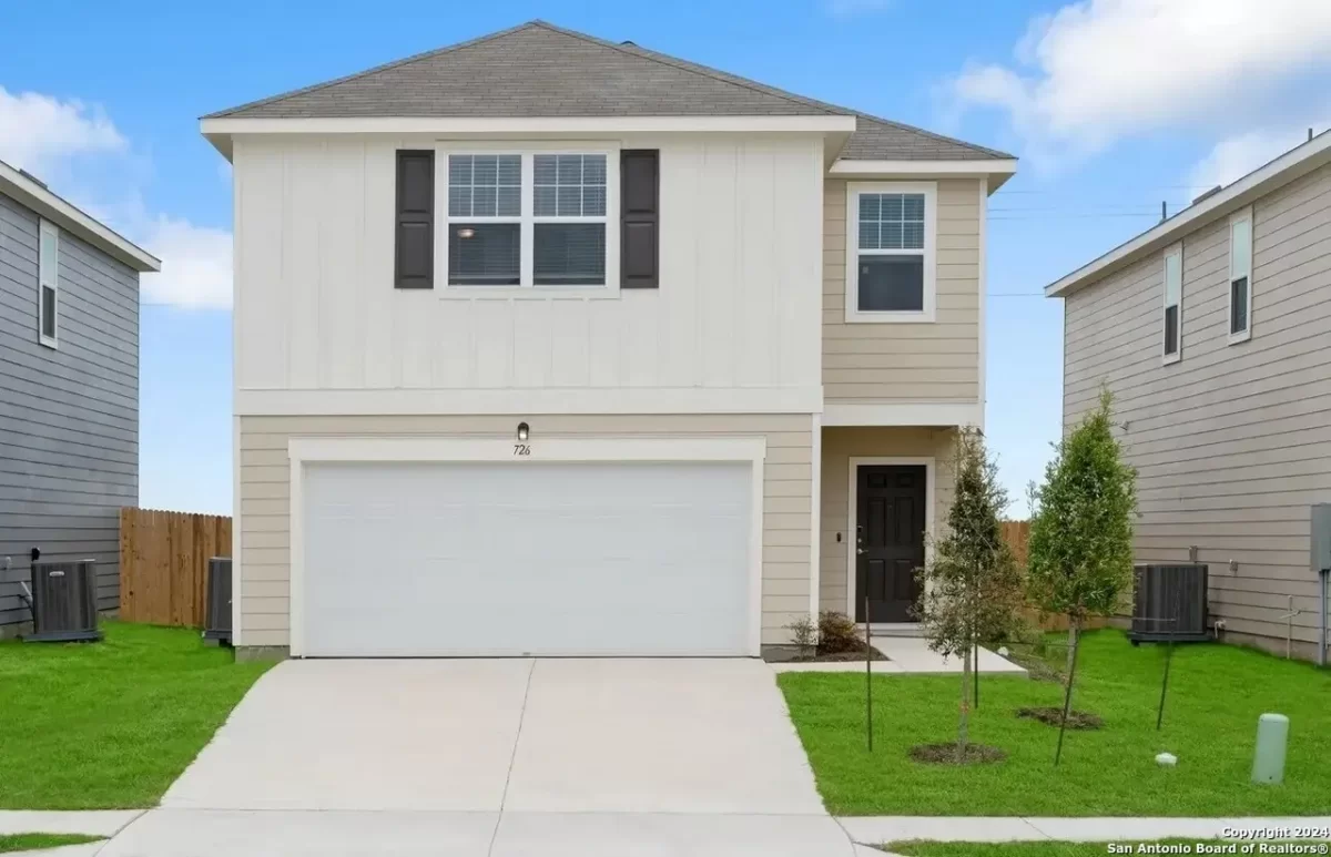 4BR House for Sale in San Antonio, TX